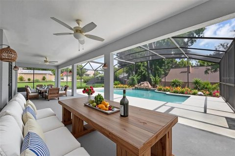 House in Orlando, Florida 4 bedrooms, 185.71 sq.m. № 1831601 - photo 15