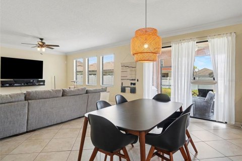 House in Riverview, Florida 4 bedrooms, 238.85 sq.m. № 2228018 - photo 11