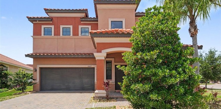 House in Riverview, Florida 4 bedrooms, 238.85 sq.m. № 2228018