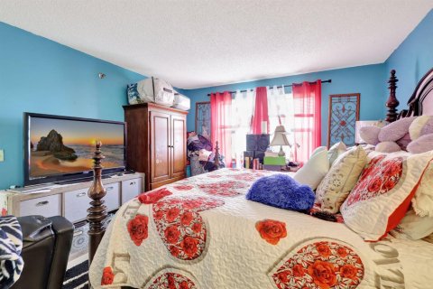 Copropriété à vendre à Lake Worth, Floride: 2 chambres, 94.76 m2 № 2083000 - photo 12