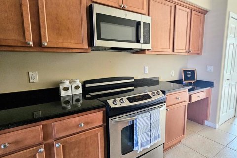 Touwnhouse à vendre à Sarasota, Floride: 3 chambres, 173.08 m2 № 1807474 - photo 13