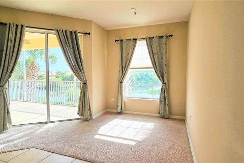 Touwnhouse à vendre à Sarasota, Floride: 3 chambres, 173.08 m2 № 1807474 - photo 4