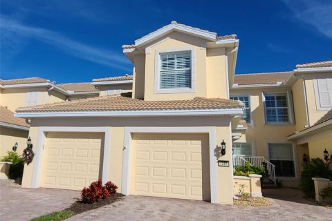 Touwnhouse à vendre à Sarasota, Floride: 3 chambres, 173.08 m2 № 1807474 - photo 3