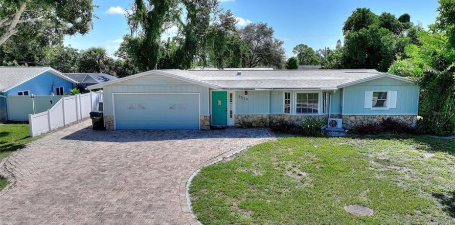 Villa ou maison à Sarasota, Floride 3 chambres, 154.12 m2 № 1900250