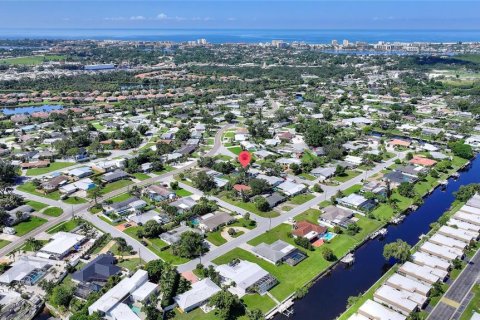 Villa ou maison à louer à Sarasota, Floride: 3 chambres, 154.12 m2 № 1900250 - photo 10