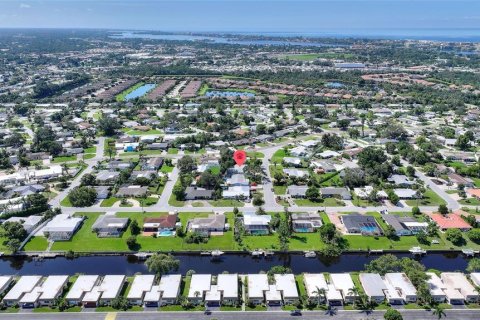 Villa ou maison à louer à Sarasota, Floride: 3 chambres, 154.12 m2 № 1900250 - photo 11