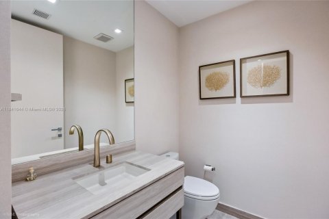 Condo in Sunny Isles Beach, Florida, 4 bedrooms  № 1833773 - photo 5