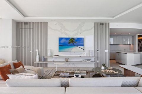 Condo in Sunny Isles Beach, Florida, 4 bedrooms  № 1833773 - photo 19