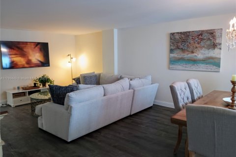 Copropriété à louer à Pompano Beach, Floride: 2 chambres, 130.06 m2 № 1868561 - photo 22