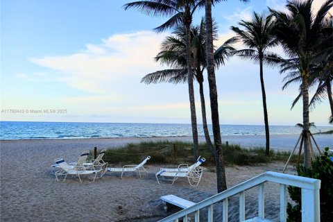 Copropriété à louer à Pompano Beach, Floride: 2 chambres, 130.06 m2 № 1868561 - photo 3