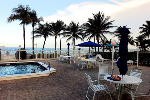 Copropriété à louer à Pompano Beach, Floride: 2 chambres, 130.06 m2 № 1868561 - photo 6