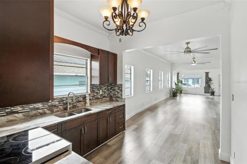 Villa ou maison à vendre à Tampa, Floride: 3 chambres, 140.47 m2 № 1815956 - photo 22