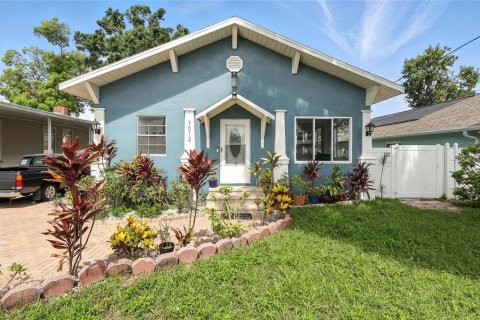Villa ou maison à vendre à Tampa, Floride: 3 chambres, 140.47 m2 № 1815956 - photo 1