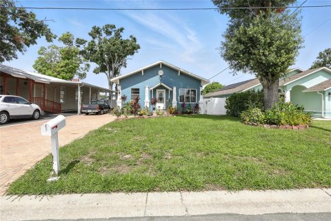Villa ou maison à vendre à Tampa, Floride: 3 chambres, 140.47 m2 № 1815956 - photo 3
