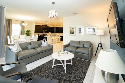 Casa en alquiler en Davenport, Florida, 6 dormitorios, 305.74 m2 № 1723491 - foto 25