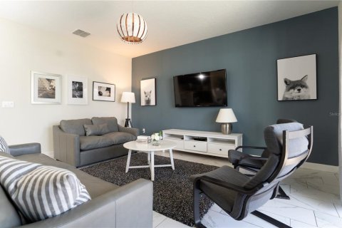 Casa en alquiler en Davenport, Florida, 6 dormitorios, 305.74 m2 № 1723491 - foto 21