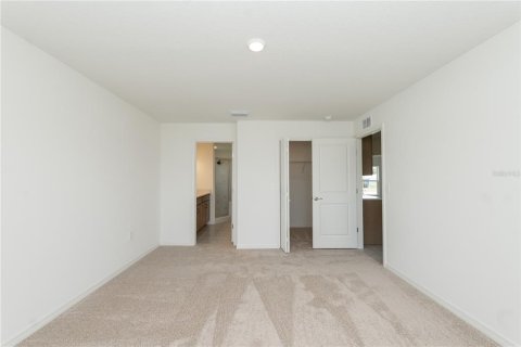 Villa ou maison à vendre à Bartow, Floride: 4 chambres, 171.59 m2 № 2215154 - photo 15