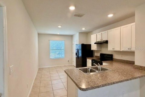 Touwnhouse à louer à Kissimmee, Floride: 3 chambres, 155.52 m2 № 2166946 - photo 6