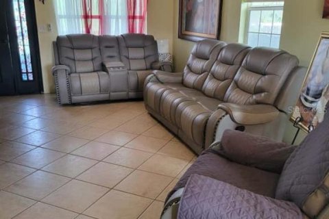 Villa ou maison à vendre à Polk City, Floride: 3 chambres, 169.83 m2 № 1853402 - photo 2