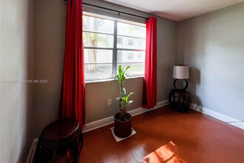 Copropriété à vendre à Palmetto Bay, Floride: 1 chambre, 61.69 m2 № 2004330 - photo 5