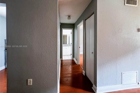 Copropriété à vendre à Palmetto Bay, Floride: 1 chambre, 61.69 m2 № 2004330 - photo 14