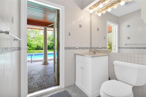 Снять в аренду виллу или дом в Пайнкрест, Флорида 5 спален, 300.45м2, № 2020425 - фото 24