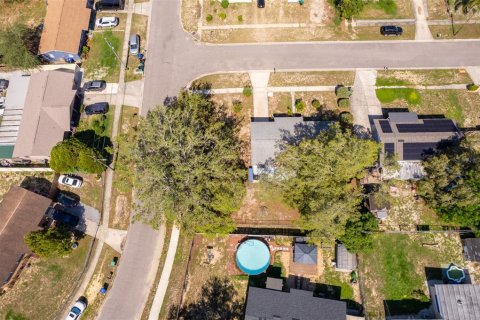 House in Orlando, Florida 3 bedrooms, 130.43 sq.m. № 1725382 - photo 25