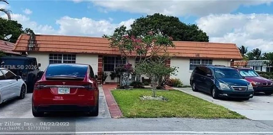 Villa ou maison à Tamarac, Floride 3 chambres, 228.35 m2 № 2008669