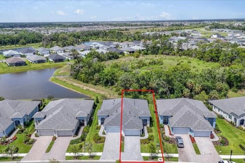 House in Parrish, Florida 2 bedrooms, 140.47 sq.m. № 2140524 - photo 29