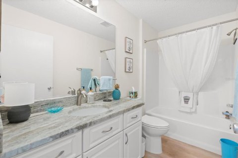 Casa en alquiler en The Villages, Florida, 3 dormitorios, 117.52 m2 № 1870619 - foto 25