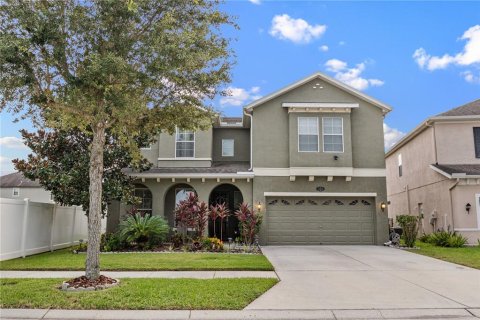 Casa en venta en Tampa, Florida, 5 dormitorios, 321.44 m2 № 1590139 - foto 1