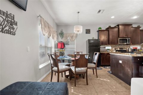 Casa en venta en Tampa, Florida, 5 dormitorios, 321.44 m2 № 1590139 - foto 27