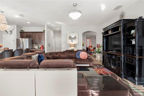 Casa en venta en Tampa, Florida, 5 dormitorios, 321.44 m2 № 1590139 - foto 22