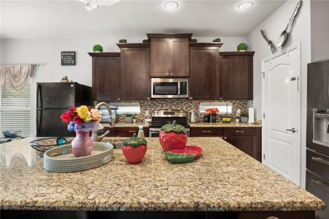 Casa en venta en Tampa, Florida, 5 dormitorios, 321.44 m2 № 1590139 - foto 23