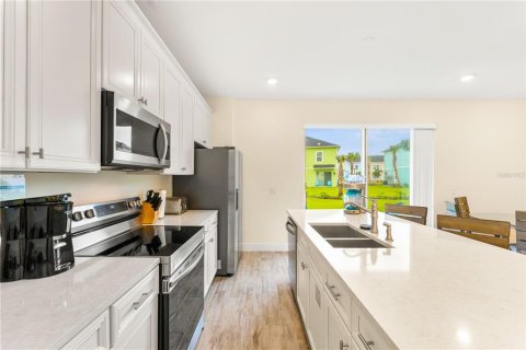 Adosado en alquiler en Kissimmee, Florida, 3 dormitorios, 143.53 m2 № 1843229 - foto 7