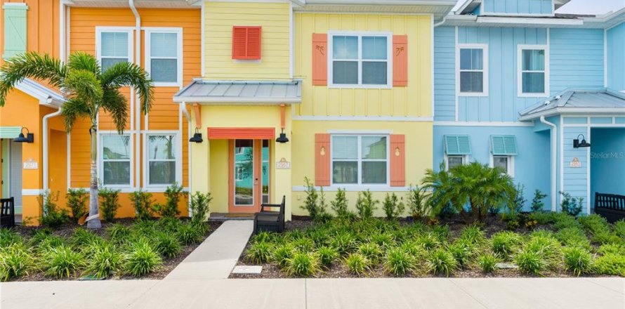 Adosado en Kissimmee, Florida 3 dormitorios, 143.53 m2 № 1843229