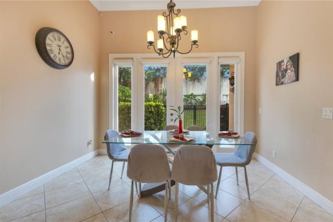 Casa en venta en Windermere, Florida, 5 dormitorios, 391.4 m2 № 1913837 - foto 23