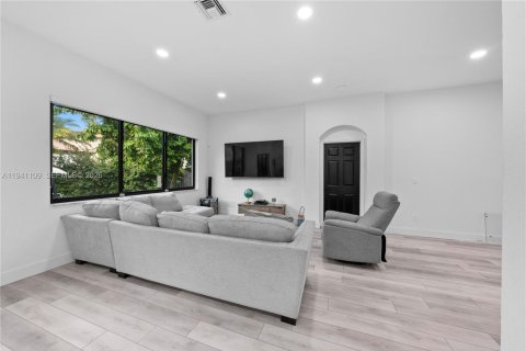 Villa ou maison à vendre à Homestead, Floride: 3 chambres, 175.12 m2 № 1999267 - photo 14