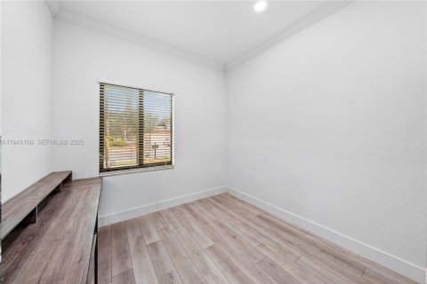 Купить виллу или дом в Хомстед, Флорида 3 спальни, 175.12м2, № 1999267 - фото 30