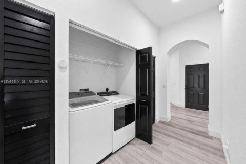 Villa ou maison à vendre à Homestead, Floride: 3 chambres, 175.12 m2 № 1999267 - photo 28