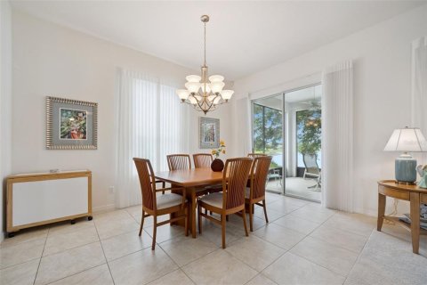 House in Leesburg, Florida 3 bedrooms, 238.85 sq.m. № 2114502 - photo 11