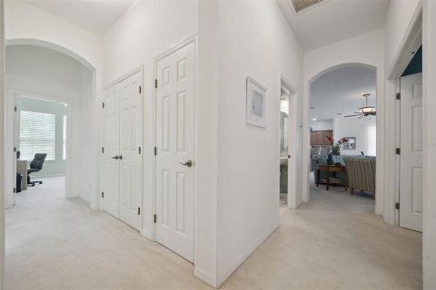 House in Leesburg, Florida 3 bedrooms, 238.85 sq.m. № 2114502 - photo 17
