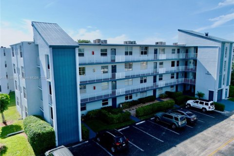 Condominio en Margate, Florida, 2 dormitorios  № 2016629