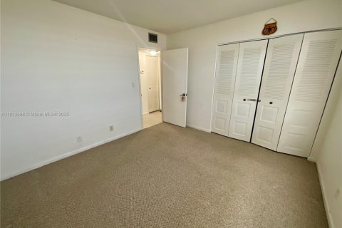 Condominio en venta en Margate, Florida, 2 dormitorios, 92.9 m2 № 2016629 - foto 17