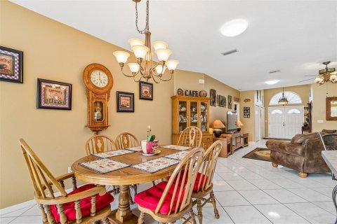 Casa en venta en Seminole, Florida, 4 dormitorios, 214.05 m2 № 2134345 - foto 21