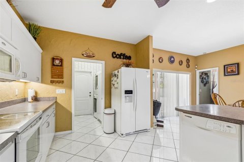 Casa en venta en Seminole, Florida, 4 dormitorios, 214.05 m2 № 2134345 - foto 18