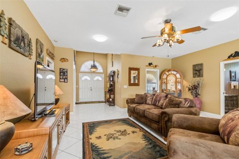 Casa en venta en Seminole, Florida, 4 dormitorios, 214.05 m2 № 2134345 - foto 12