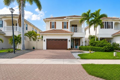 House in Fort Lauderdale, Florida 3 bedrooms, 231.98 sq.m. № 2172172 - photo 2