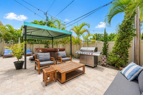 House in Fort Lauderdale, Florida 3 bedrooms, 231.98 sq.m. № 2172172 - photo 26