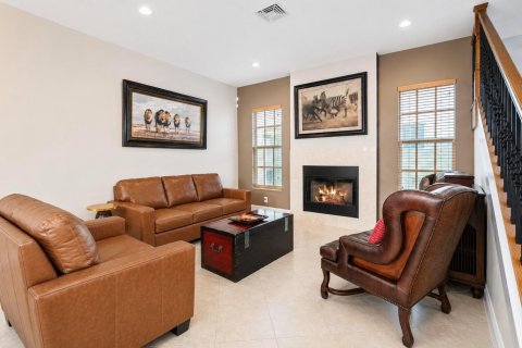 House in Fort Lauderdale, Florida 3 bedrooms, 231.98 sq.m. № 2172172 - photo 5
